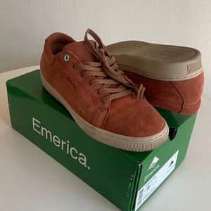 Emerica- Americana Size 9